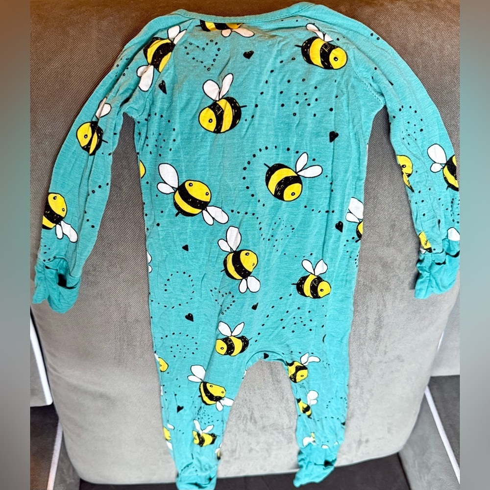 Little Sleepies Teal Bees Zippy - Picture 2 of 3